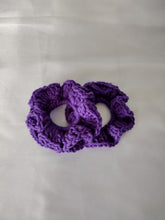 Load image into Gallery viewer, Crochet Scrunchie Set of 2