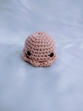 Load image into Gallery viewer, Amigurumi Octopus
