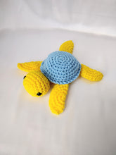 Load image into Gallery viewer, Amigurumi Sea Turtles