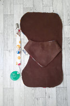 Load image into Gallery viewer, 3pc. Gift Set Monkeys (Brown)
