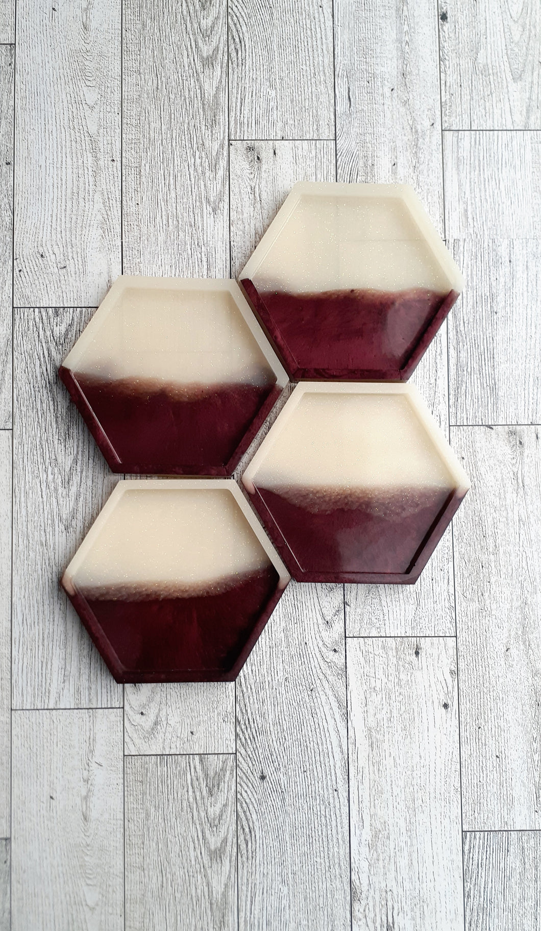 Hexagon Coaster Set of 4 White Glitter & Rhodopsin (Wine)