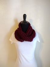 Load image into Gallery viewer, Crochet Infinity Scarf Burgundy
